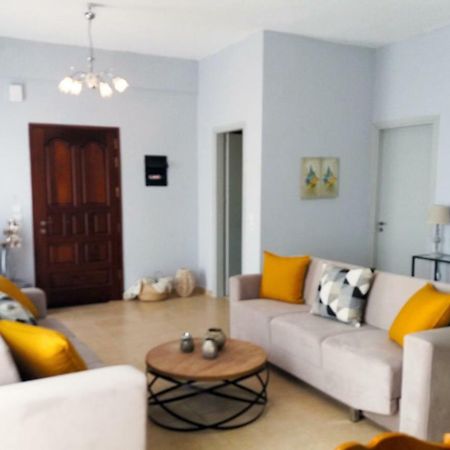 Lovely View Apartments Himare Bagian luar foto