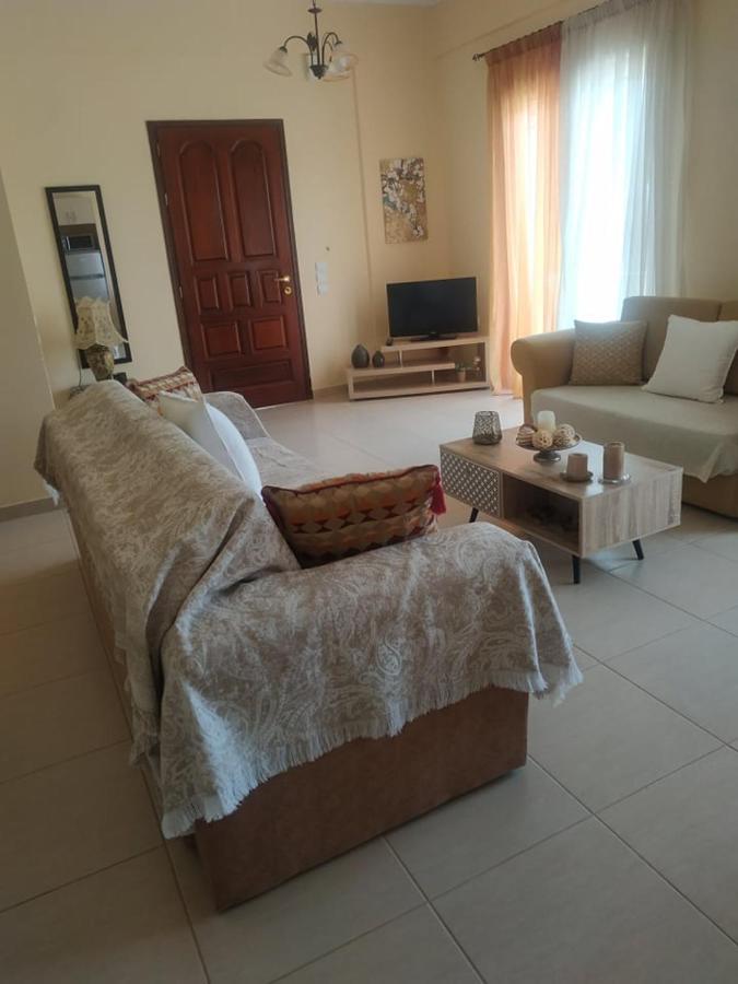 Lovely View Apartments Himare Bagian luar foto