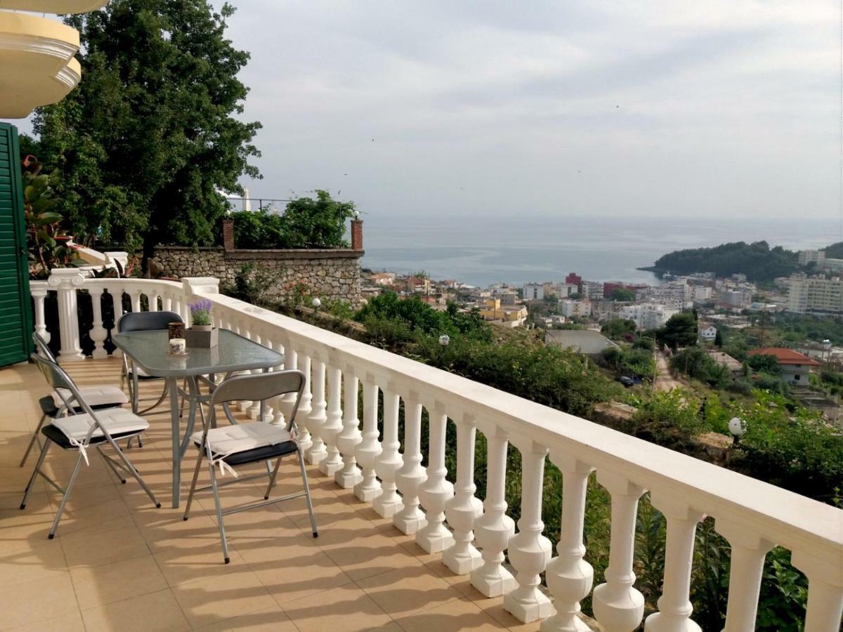 Lovely View Apartments Himare Bagian luar foto